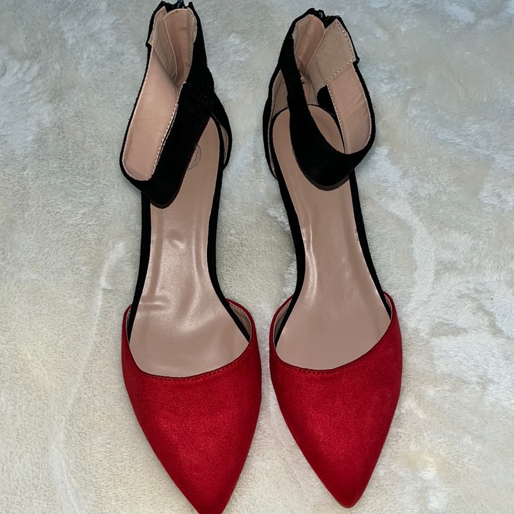 Black and red 2 inch wedge.